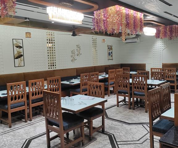 Hotel Venus International Maharashtra Akola Food & Dining