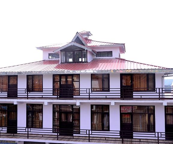Lord Krishna Himalayan Hotel & Restaurant Uttaranchal Mukteshwar Hotel Exterior