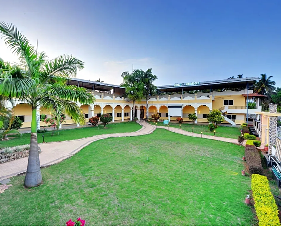 Brindavan Garden Resort & Spa Karnataka Mysore Hotel Exterior