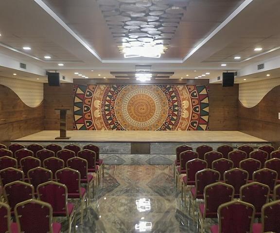 SR Jungle Resort Tamil Nadu Coimbatore Meeting Room