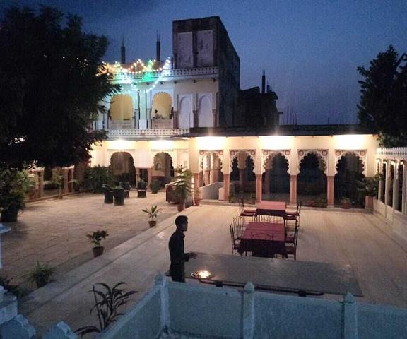 Bassi Fort Palace Rajasthan Chittorgarh Living Area