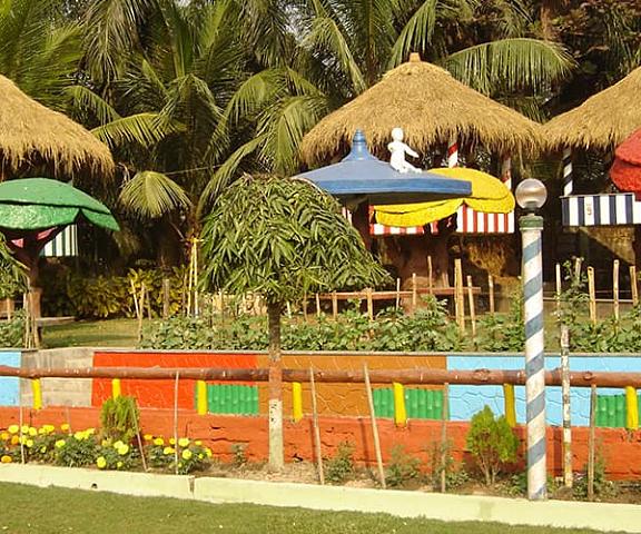 Palm Village Resort West Bengal Kolkata Lawn