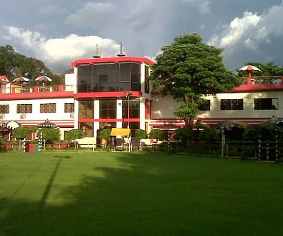 Palm Village Resort West Bengal Kolkata Main Lawn