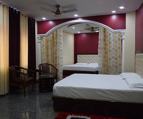 Hotel Sky Blue And Restaurant Himachal Pradesh Kangra Room