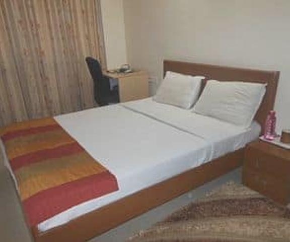 iROOMZ Pranathi Comforts Karnataka Bellary AC Double Room