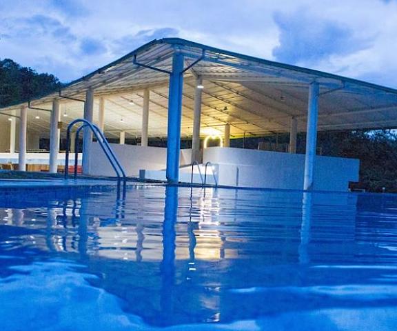 Mookanana Resort Karnataka Hassan Pool