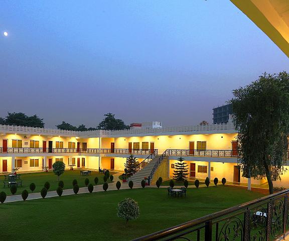 Aapno Ghar Haryana Gurgaon Hotel Exterior