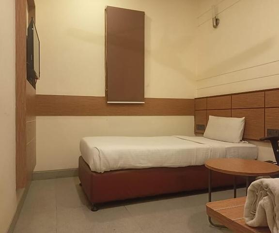 Hotel Polo Max Allahabad Uttar Pradesh Allahabad In-Room Amenity