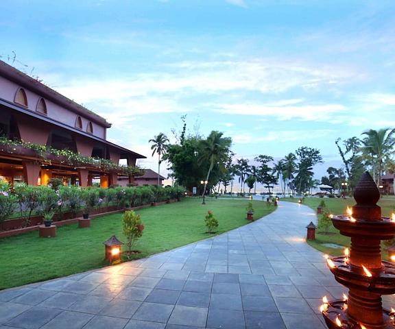 UDS Backwater Resort Kerala Alleppey Courtyard