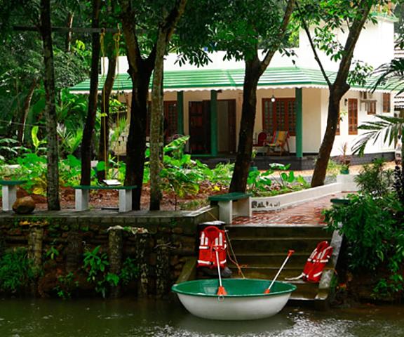 Kuttickattil Gardens Home Stay Kerala Kottayam Exterior Detail
