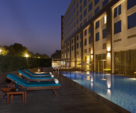 LEMON TREE HOTEL SOHNA ROAD, GURUGRAM Haryana Gurgaon Pool