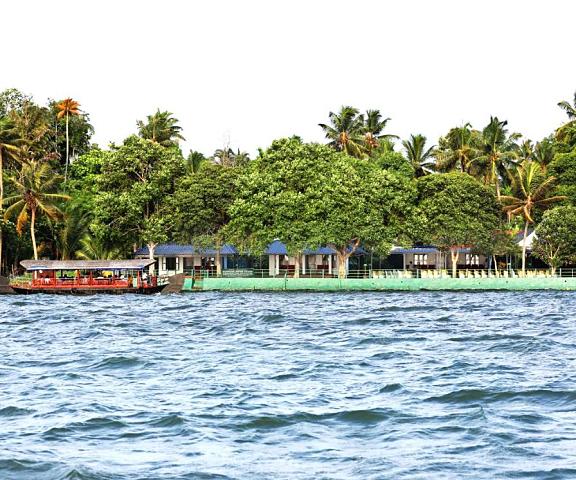 Illikkalam Lakeside Cottages Kerala Kumarakom Hotel Exterior