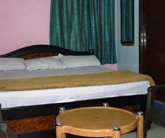 Iroomz HotelTanmai Residency Andhra Pradesh Vijayawada Primary image