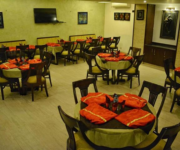 Hotel Aditya Chhattisgarh Raipur Food & Dining