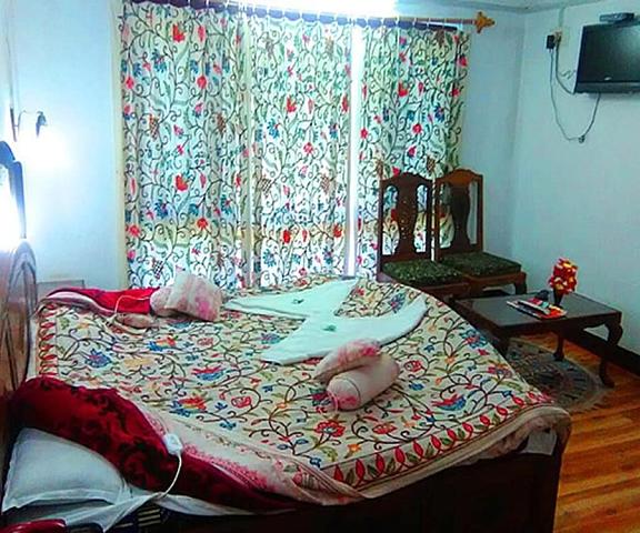 Magic Himalayan Cottage Jammu and Kashmir Pahalgam Room