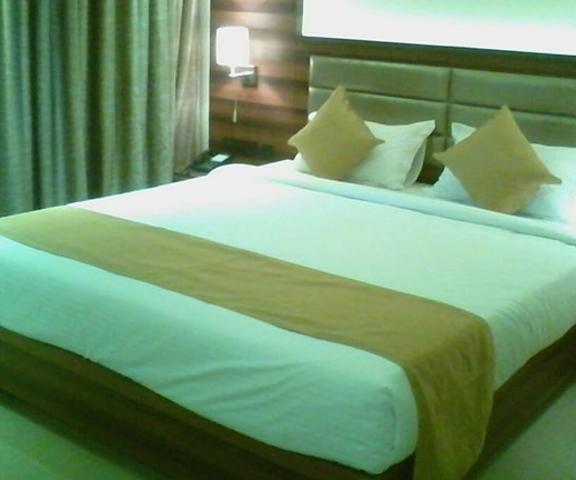 Celebrity Resort Telangana Hyderabad 