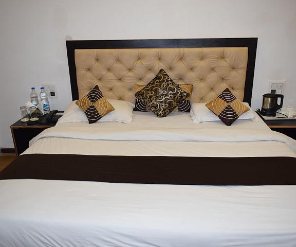 Hotel Crystal Palace Uttaranchal Mussoorie Room