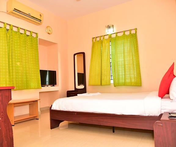 Hotel Theertha Park Tamil Nadu Cuddalore Room