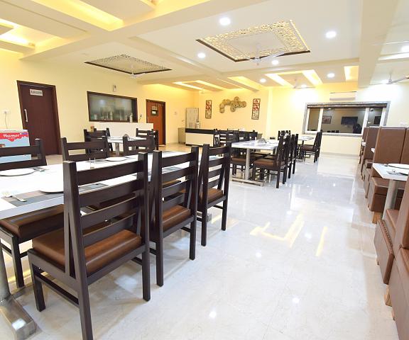 The Sky Imperial- Hotel Gopal Darshan Rajasthan Nathdwara Food & Dining