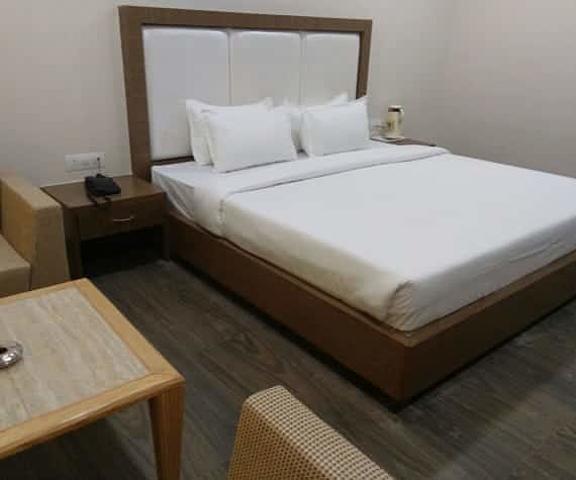 MNR Resort Madhya Pradesh Pachmarhi Standard Room