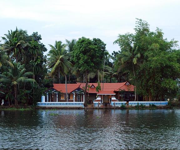 The Lake Resort by Maat Hotels Kerala Alleppey Hotel Exterior