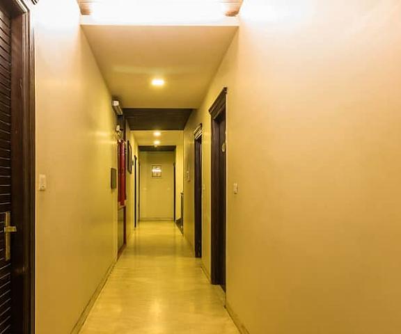 Hotel Tushar Elegant Uttar Pradesh Ghaziabad Corridors