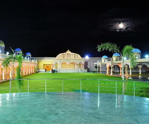 Hotel Inder Paradise Punjab Hoshiarpur Garden