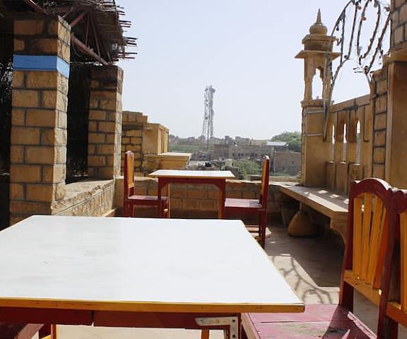 Artist Hotel Rajasthan Jaisalmer Dining Area