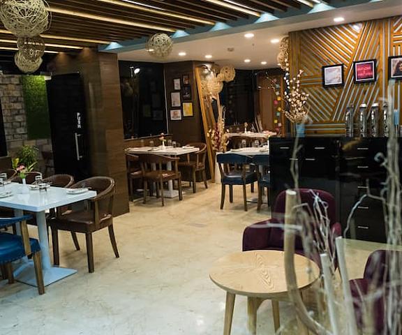 The Avenue Hotel - Ballygunge West Bengal Kolkata Restaurant
