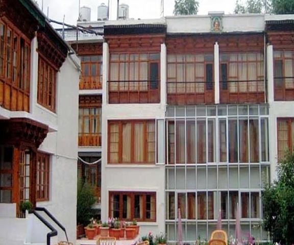 Hotel Omasila Jammu and Kashmir Ladakh Hotel Exterior