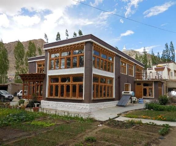 Sangto Green Guest House Jammu and Kashmir Leh lchyso
