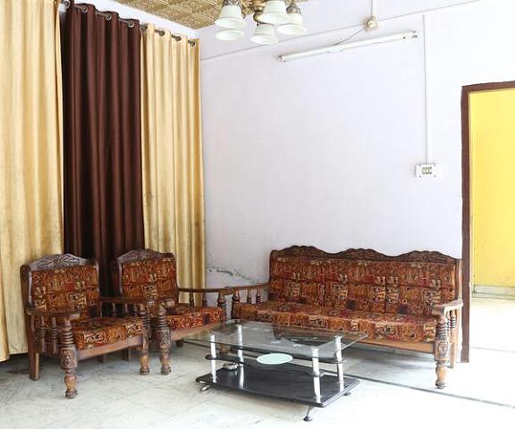 Hotel Link Way Himachal Pradesh Manali Sitting place