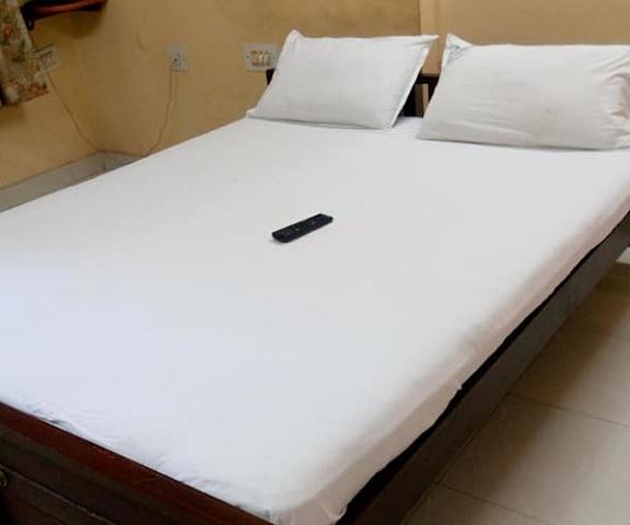 Global Residency Karnataka Mangalore double bed room