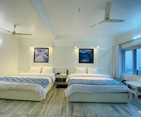 Hotel Diamond Uttaranchal Mussoorie Family suite with mountain view