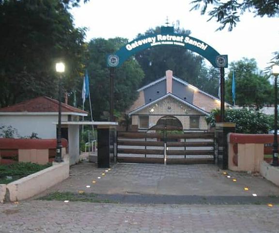 MPT Gateway Retreat Madhya Pradesh Sanchi main gate