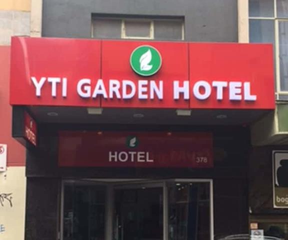 YTI Garden Hotel Victoria Melbourne Facade