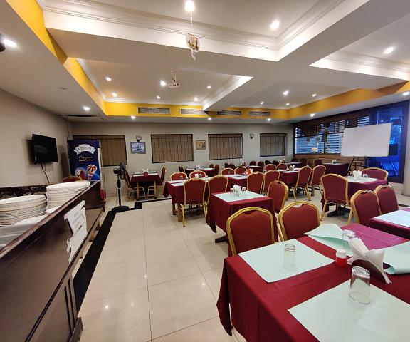 Hotel Mothimahal Kerala Thrissur Food & Dining