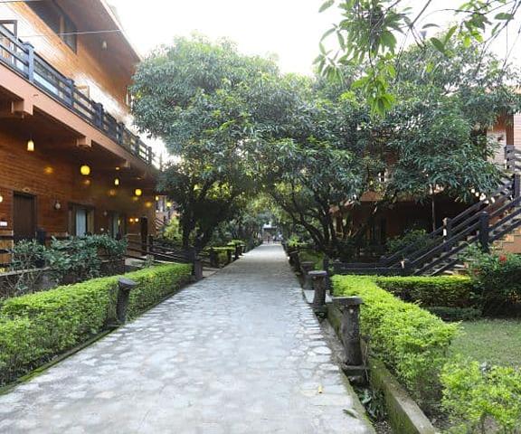 Tuskars Riverside Resort Uttaranchal Corbett Exterior