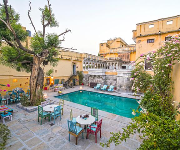 Ghanerao Royal Castle Rajasthan Ranakpur Swimming Pool