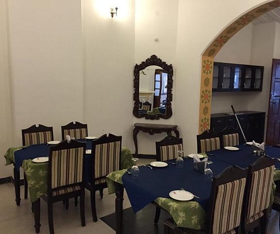 MPT Club View Madhya Pradesh Pachmarhi Food & Dining