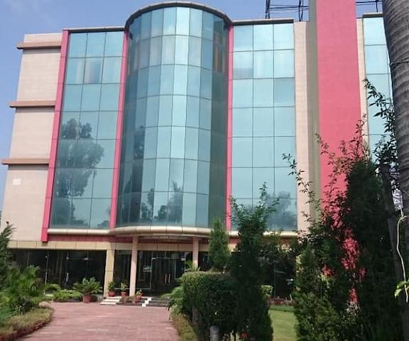 Sona Prestine Hotel and Resort Haryana Ambala Facade