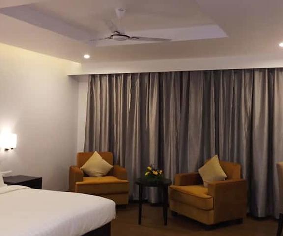 Triguna Clarks Inn Andhra Pradesh Kurnool Premium Room