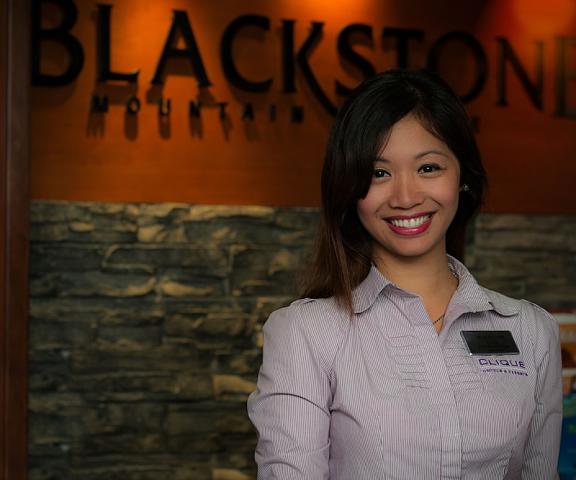 Blackstone Mountain Lodge by CLIQUE Alberta Canmore Reception