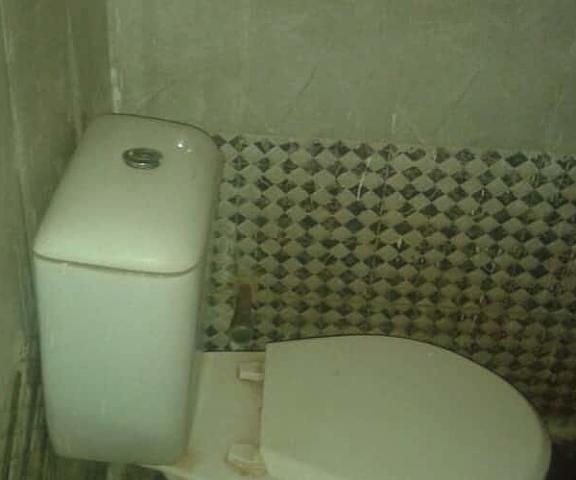 Sai Palace Lodge Karnataka Bidar washroom