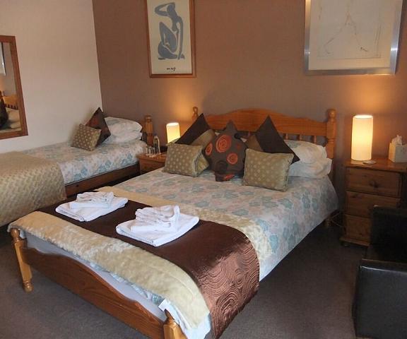 College Guest House Wales Haverfordwest Room
