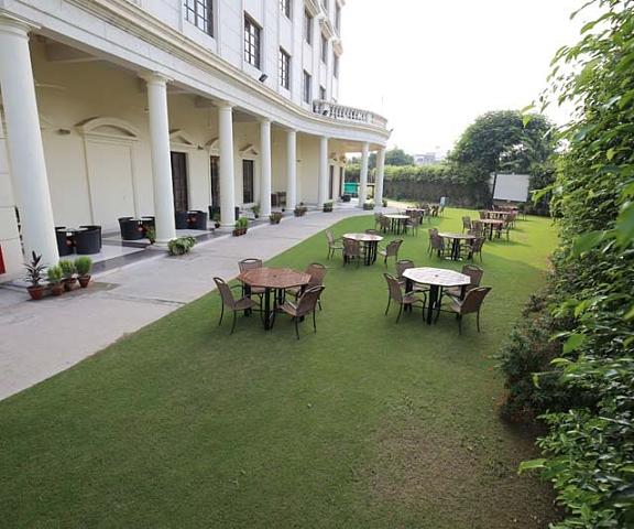 DLF City Club 3 Haryana Gurgaon Hotel Exterior