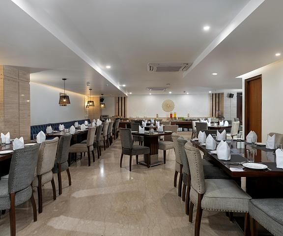 Cygnett Inn Paras Dehradun Uttaranchal Dehradun Food & Dining