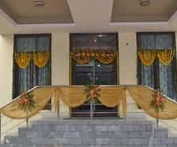 Apsara Regency Hotel Kerala Kasaragod entrance ztgjur