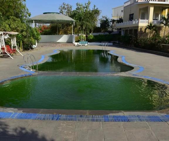 Mansingh Hotel & Resorts Rajasthan Kota Swimming Pool