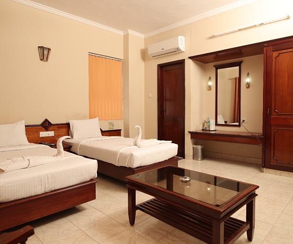 Hotel Highland Kerala Thiruvananthapuram Deluxe AC